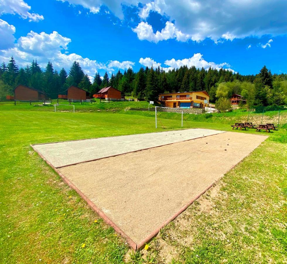 Holiday Park Orava Apartments โดลนีคูบีน ภายนอก รูปภาพ