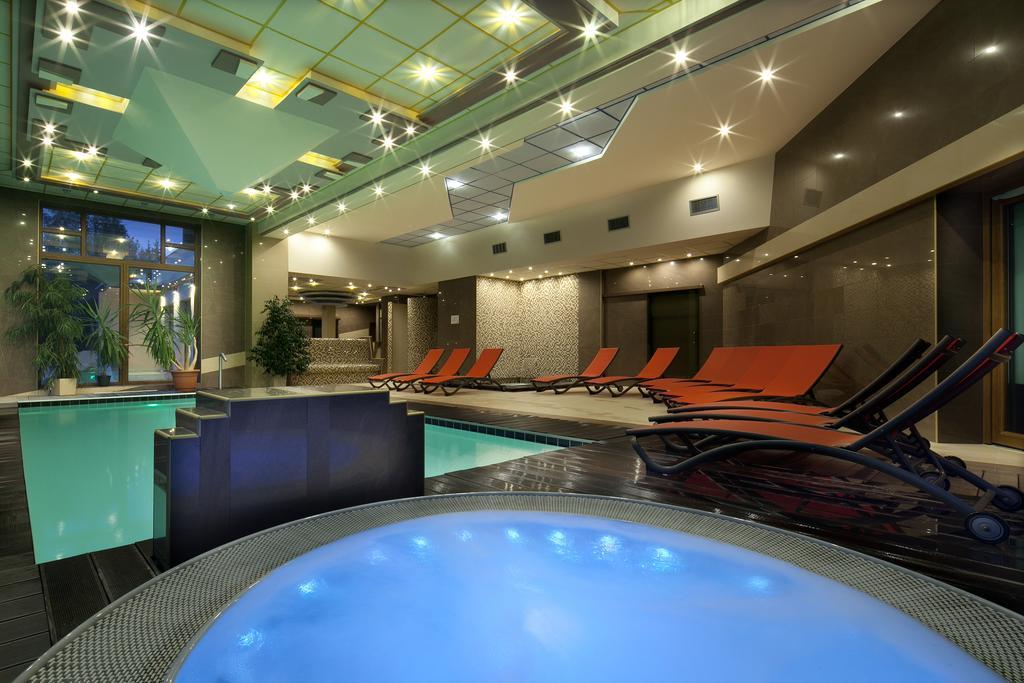 Holiday Park Orava Apartments โดลนีคูบีน ภายนอก รูปภาพ