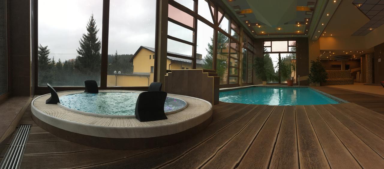 Holiday Park Orava Apartments โดลนีคูบีน ภายนอก รูปภาพ